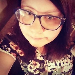 Meet your Posher, Carrie